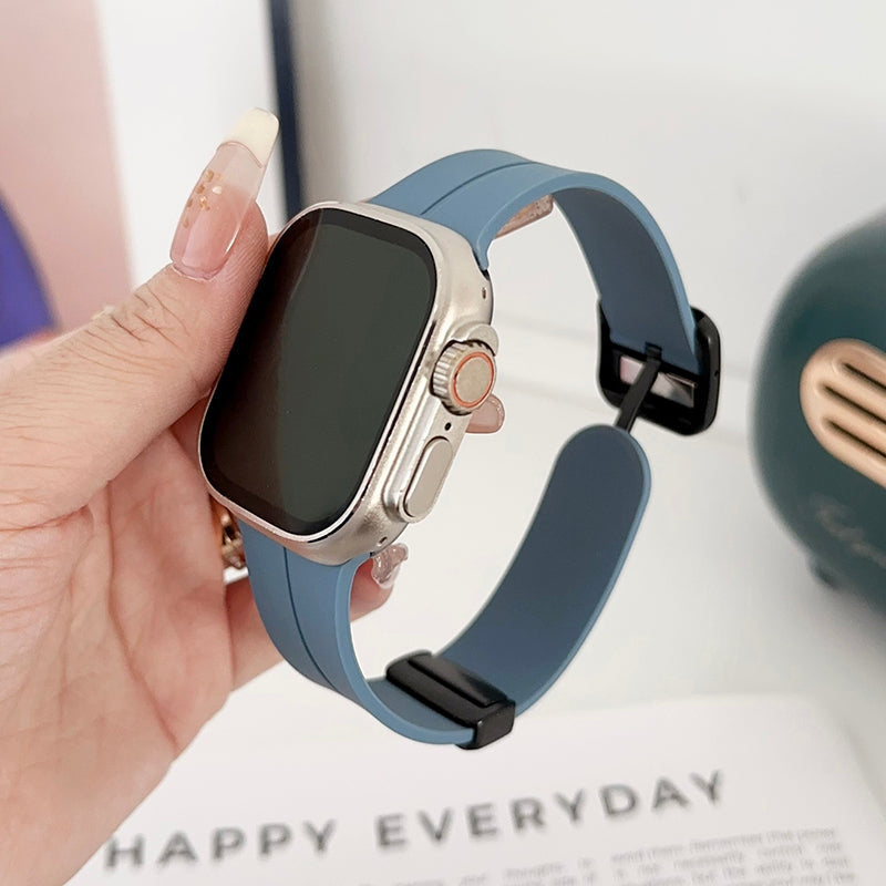For Apple Watch Series 9 / 8 / 7 41mm / 6 / 5 / 4 / SE / SE (2020) / SE (2023) 40mm / 3 / 2 / 1 38mm Silicone Watch Strap with Square Buckle - Starlight For Apple Watch Series 9 / 8 / 7 41mm / 6 / 5 / 4 / SE / SE (2020) / SE (2023) 40mm / 3 / 2 / 1 38mm Silicone Watch Strap with Square Buckle - Starlight